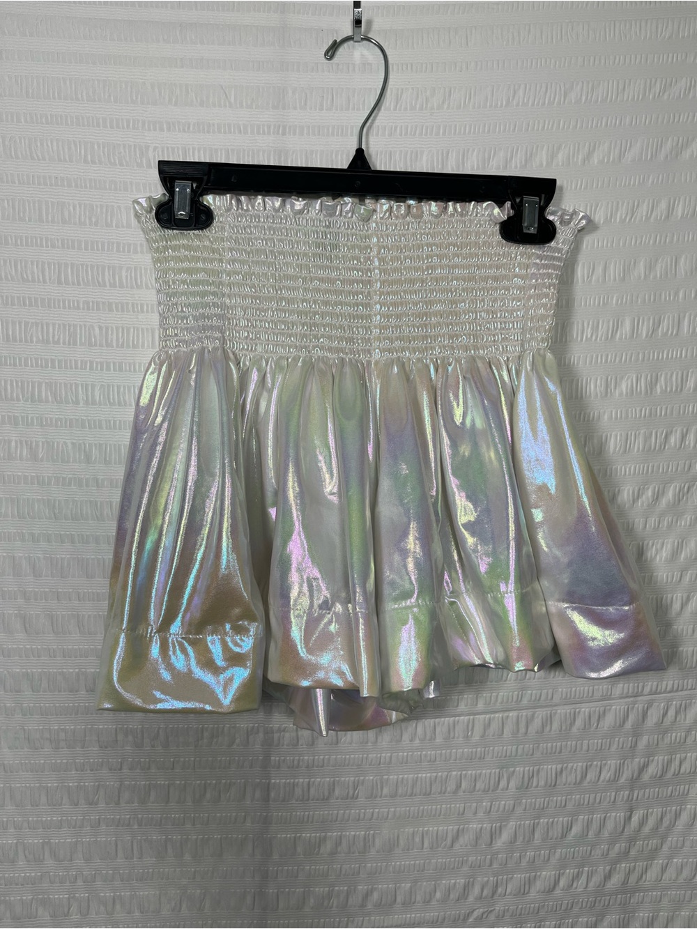 Queen of Sparkles Women’s White Shorts Size Small